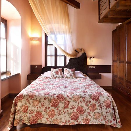 Lousiou Nymphes Escape Suites Dimitsana Bagian luar foto