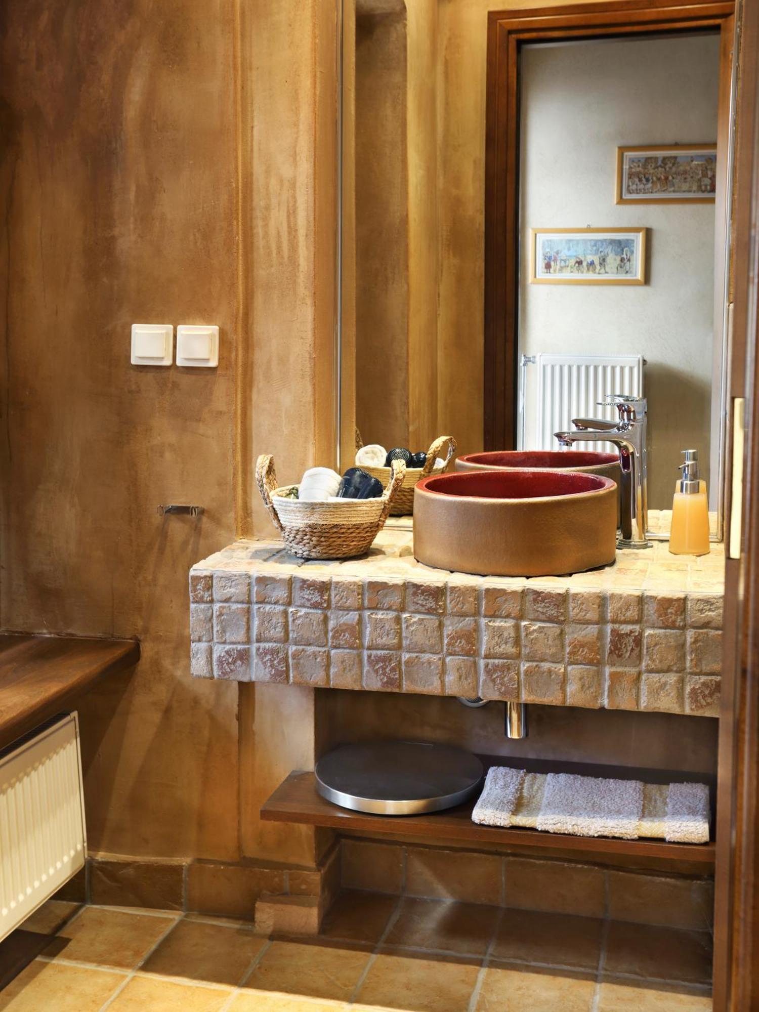 Lousiou Nymphes Escape Suites Dimitsana Bagian luar foto