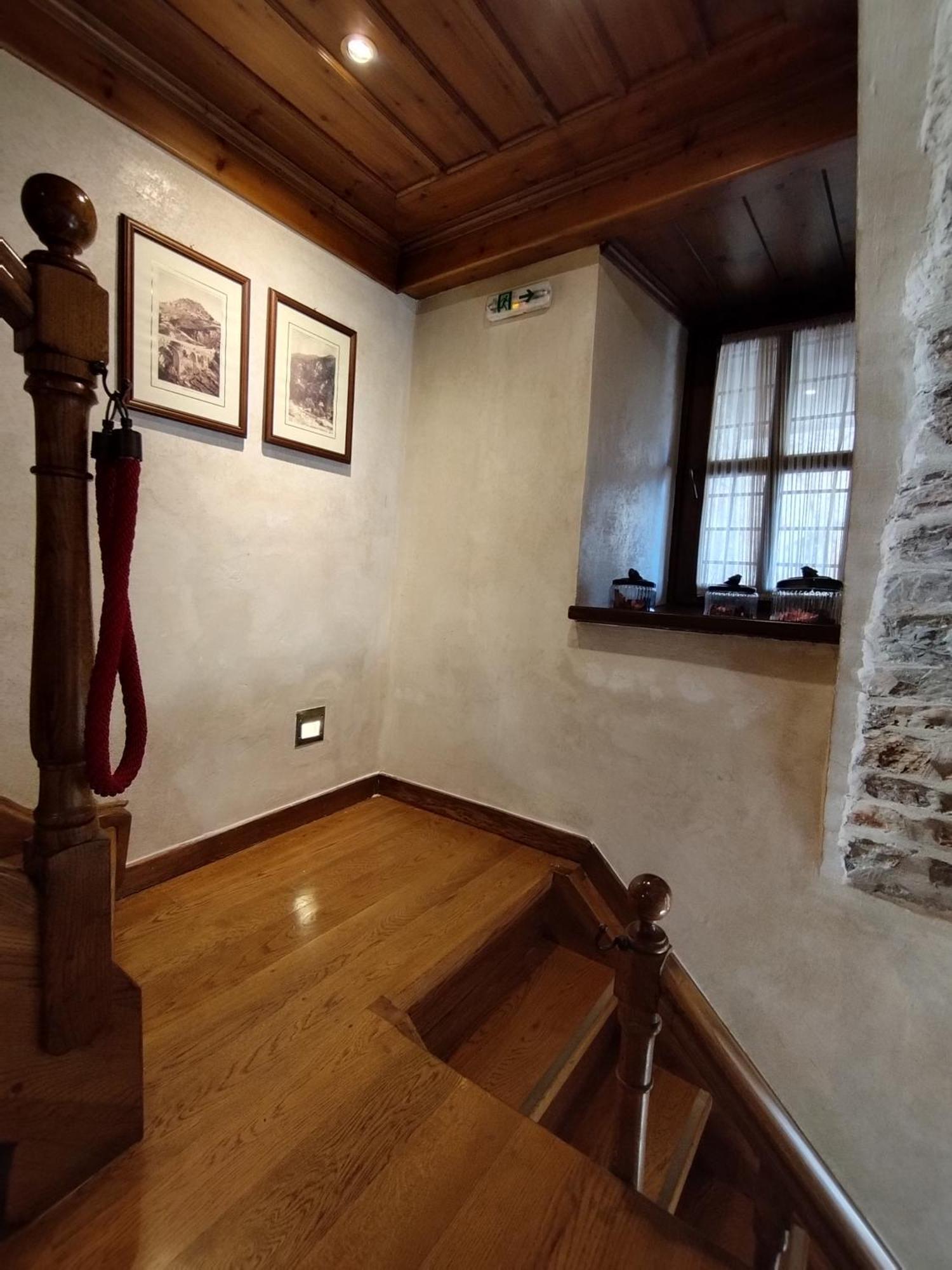 Lousiou Nymphes Escape Suites Dimitsana Bagian luar foto